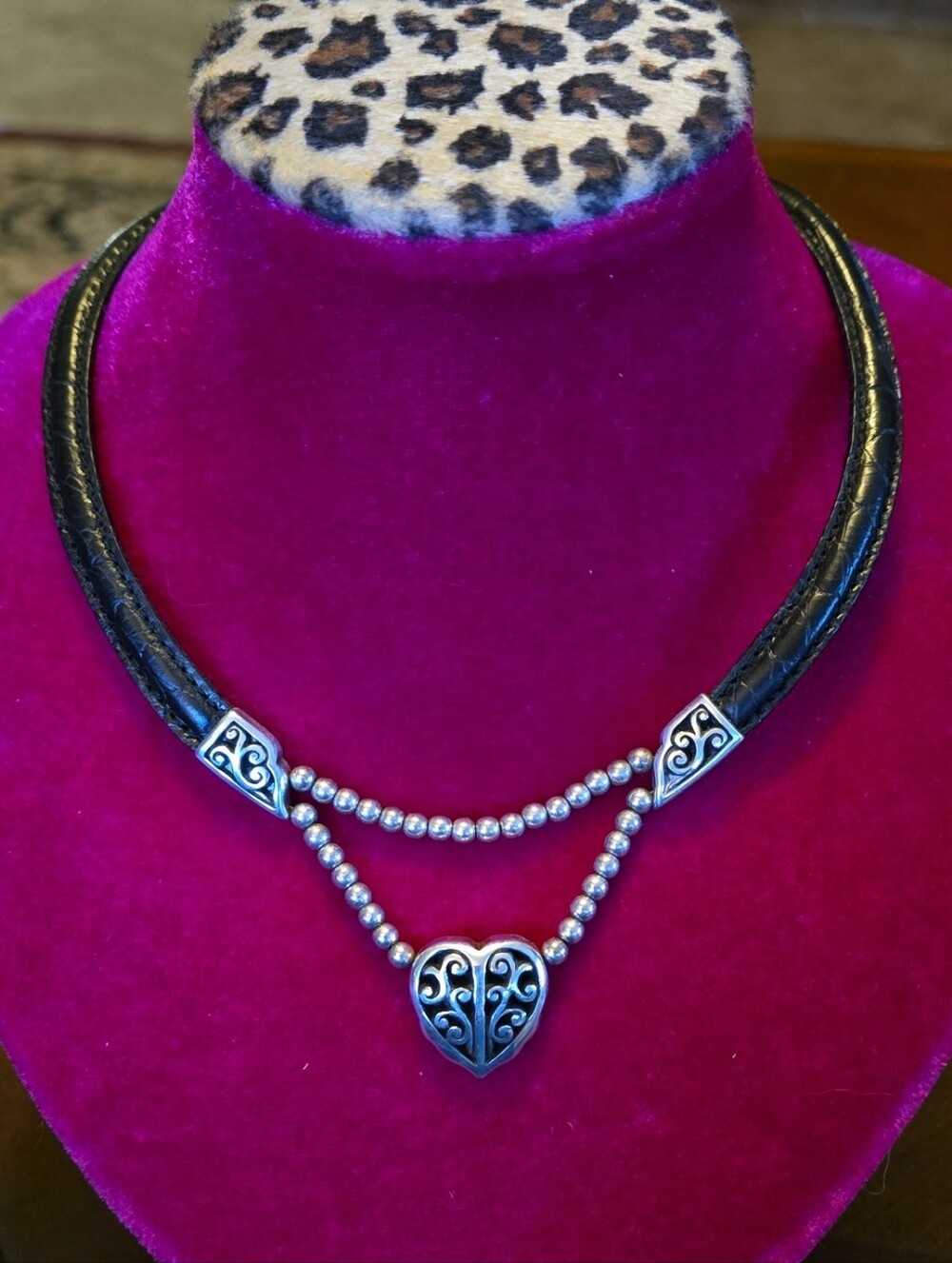 Brighton Retired Black Leather Filigree Heart Choker Necklace Vintage Y2K